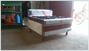 YF-4不锈钢系列全铜管四头砂锅煲仔炉